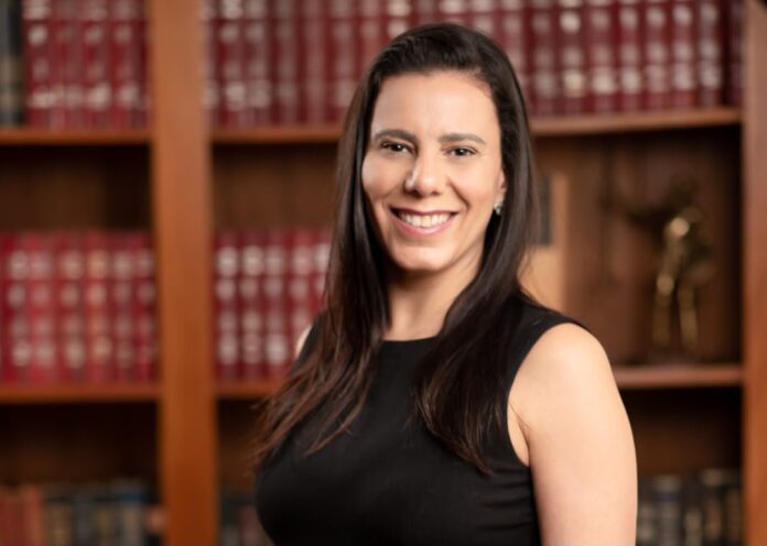 Bruna Magalhães, advogada trabalhista do escritório Cfa
