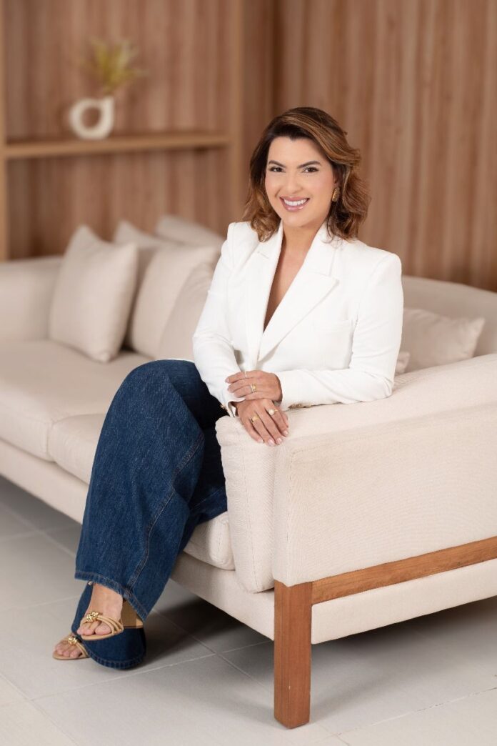 Dra. Karina Cavalcanti